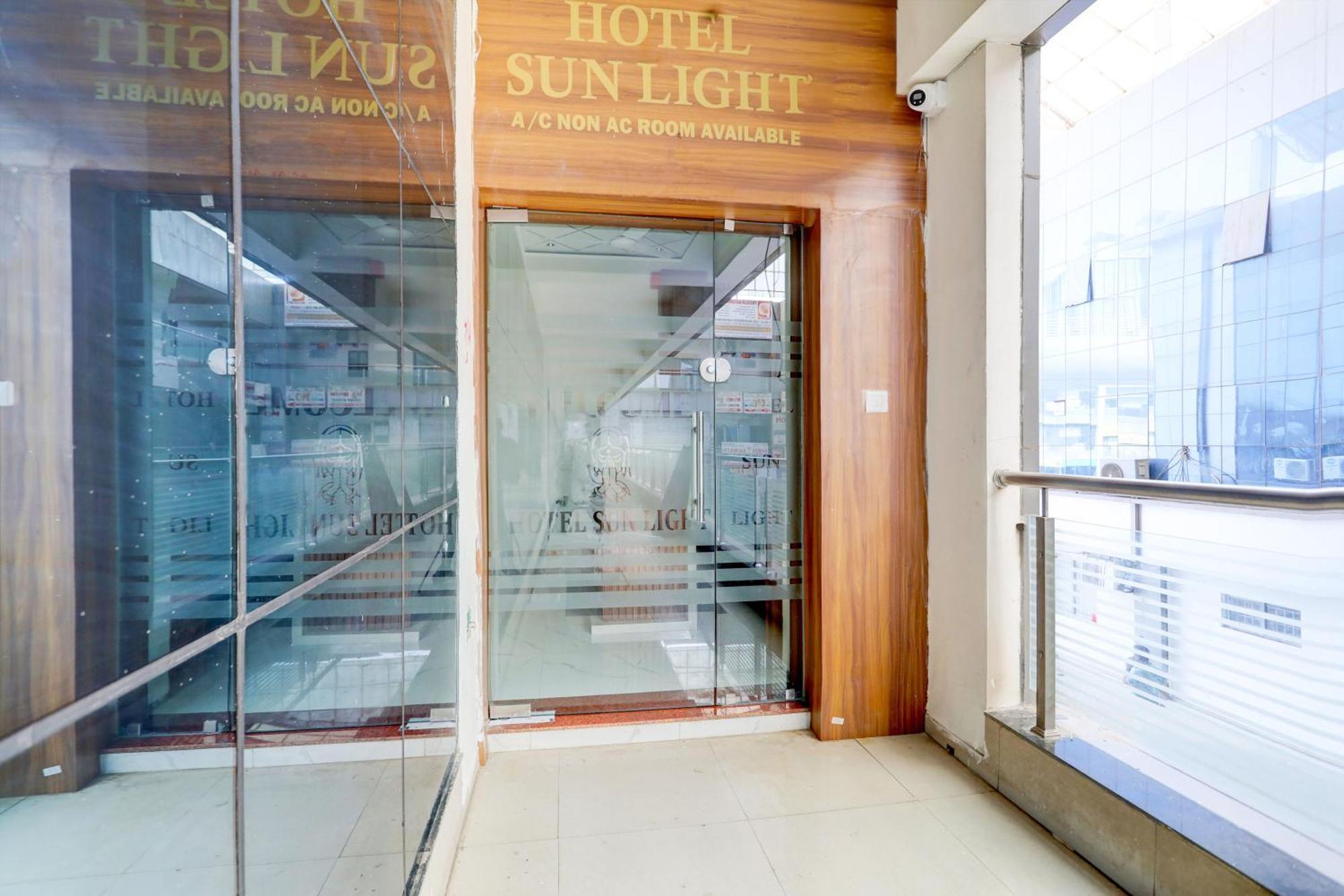 Hotel O Sun Light Ahmedabad Eksteriør billede
